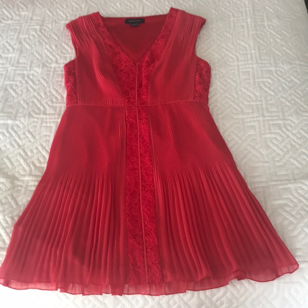 Beautiful MARCIANO dress, Pink, size 6!